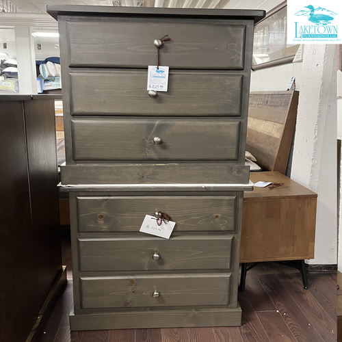 Top Quality Furniture 3-Drawer Night Stand