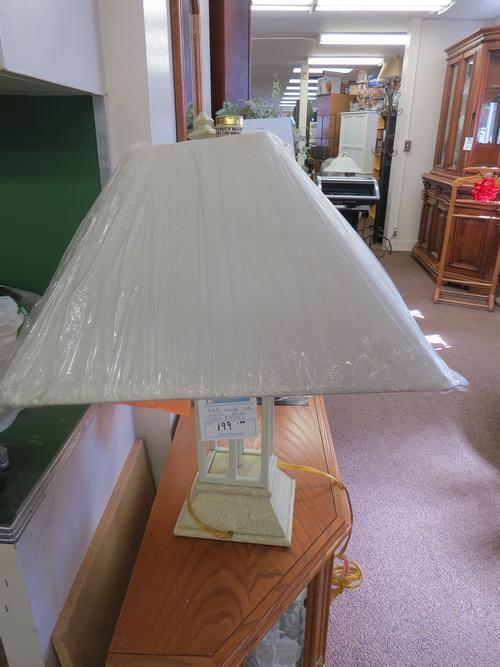 White Table Lamp E95327 