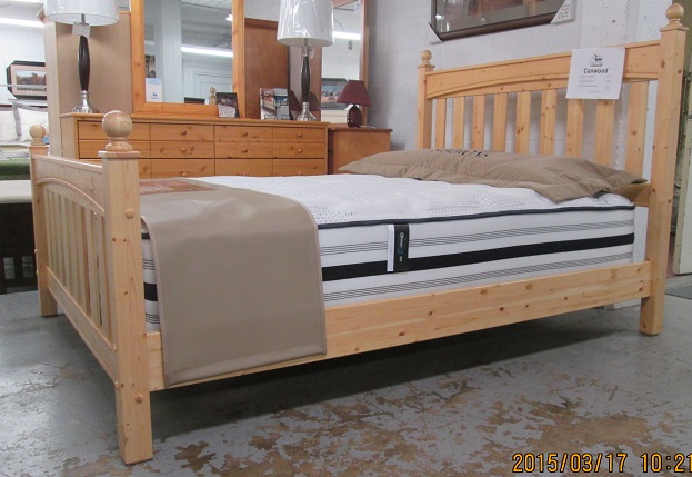 Canwood 135 Sierra Queen Bed Footboard